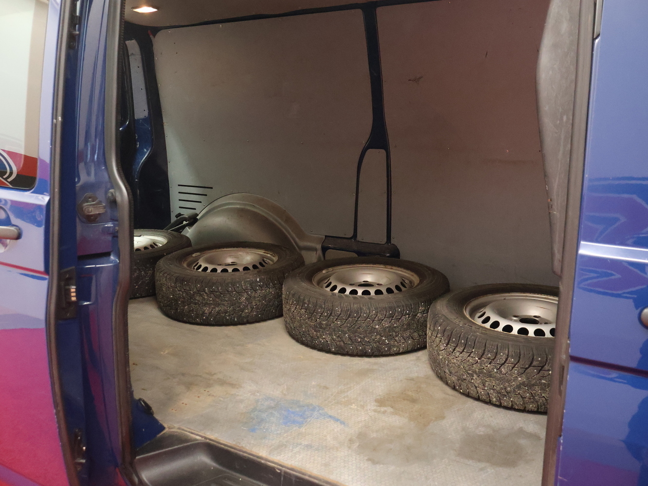 Volkswagen Transporter vaihtoauto