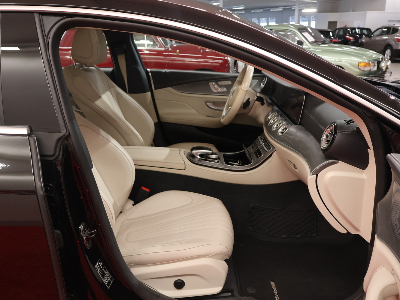 Mercedes-Benz CLS vaihtoauto