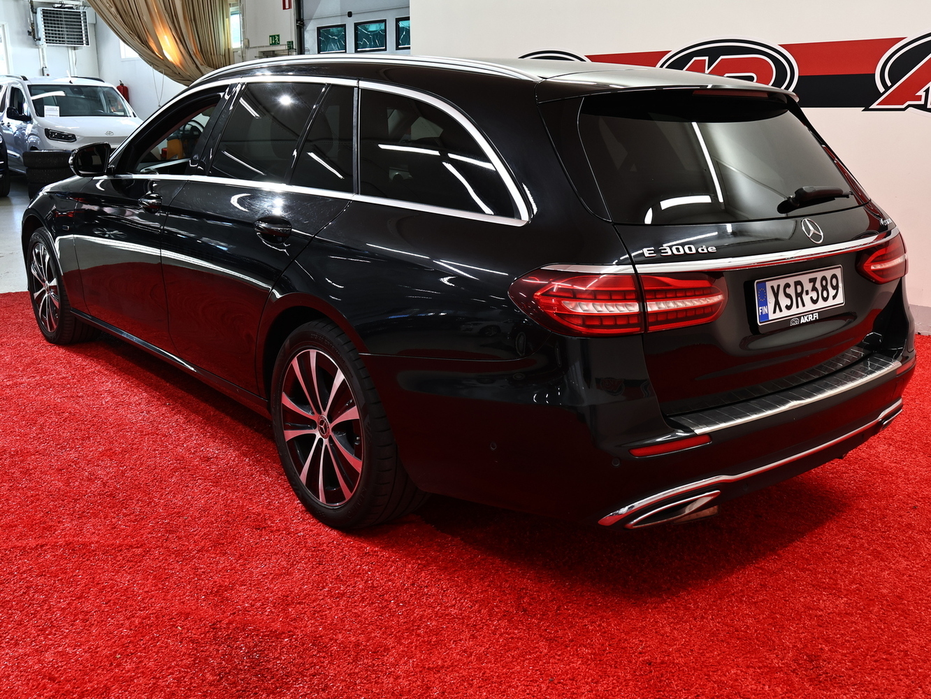 Mercedes-Benz E vaihtoauto