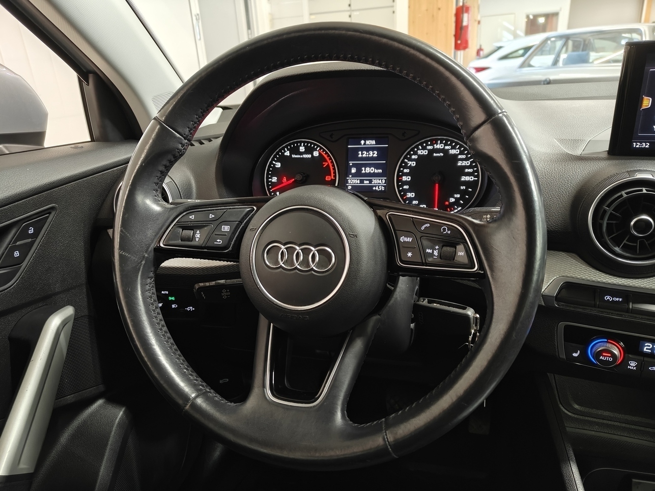 Audi Q2 vaihtoauto