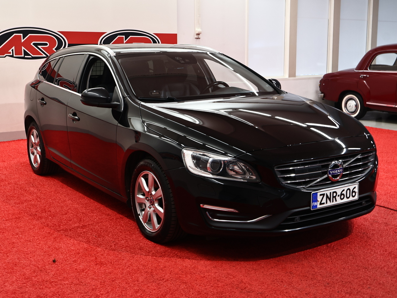 Volvo V60 vaihtoauto