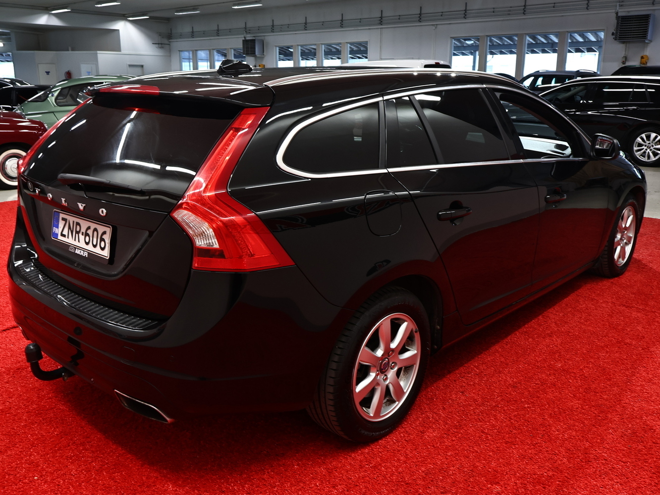 Volvo V60 vaihtoauto
