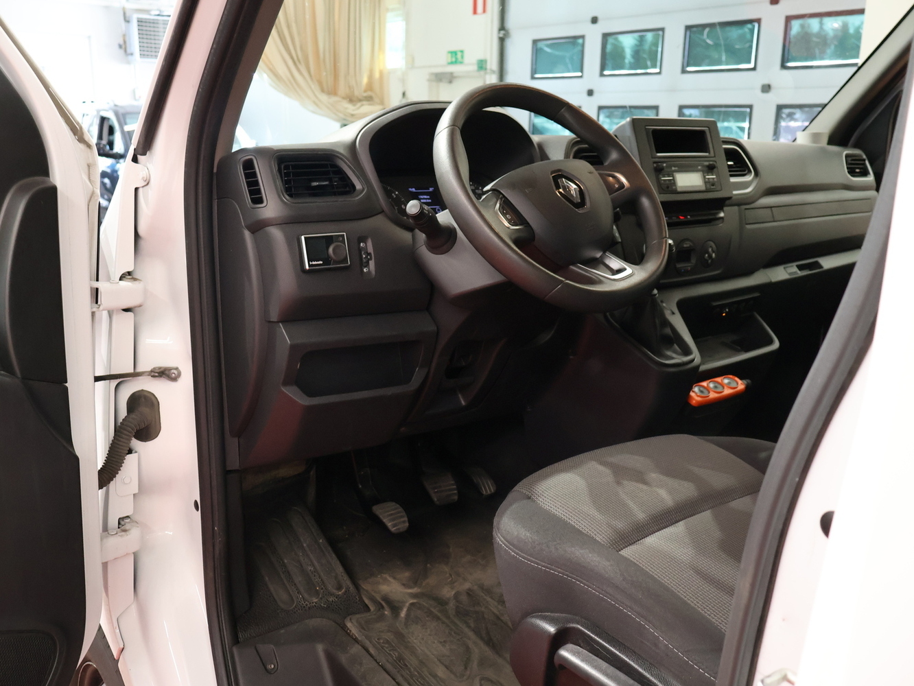 Renault Master vaihtoauto