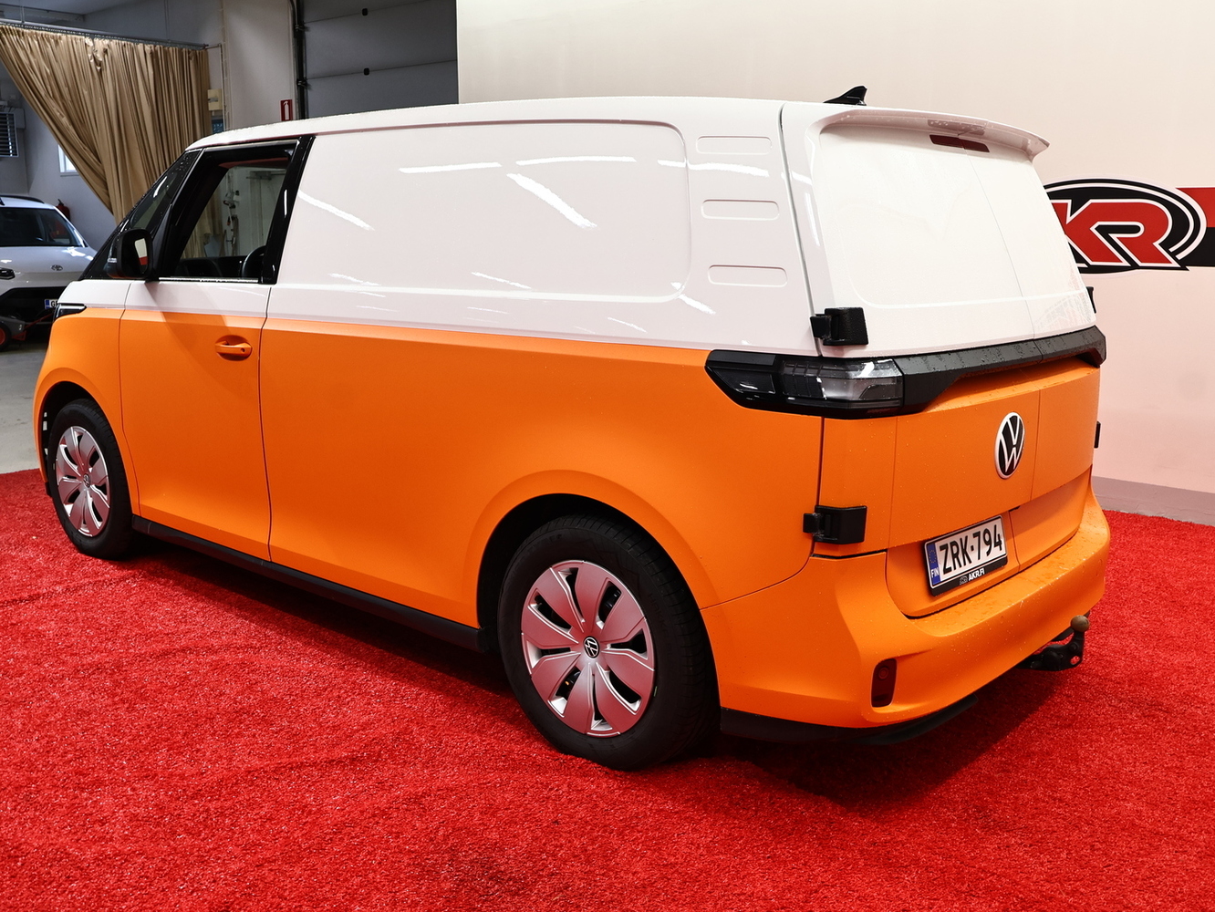 Volkswagen ID. Buzz Cargo vaihtoauto