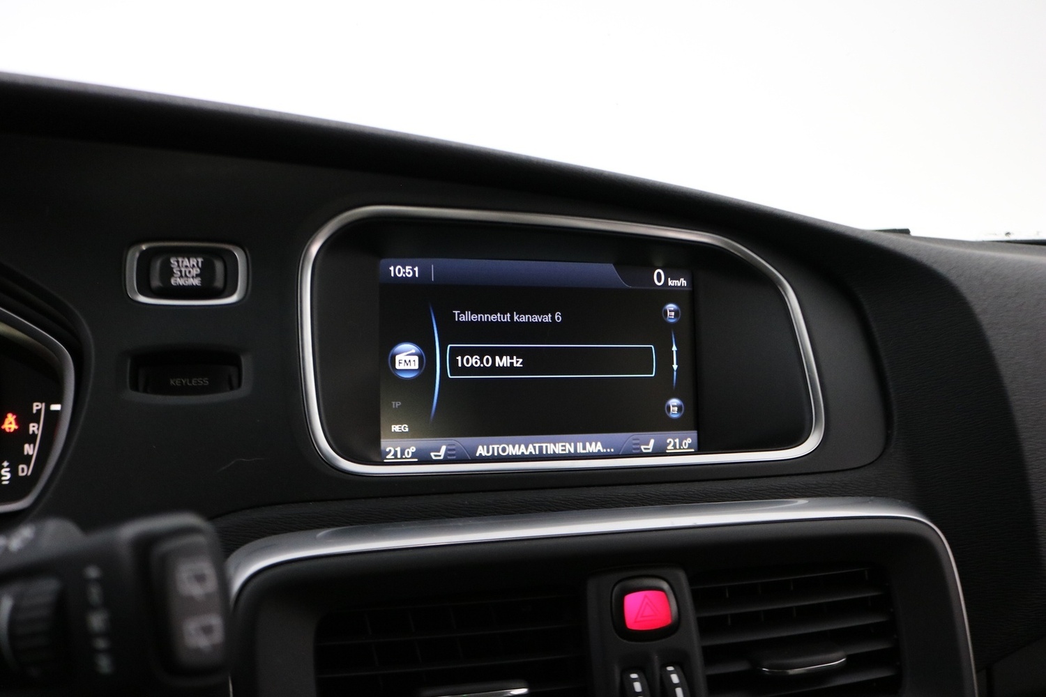 Volvo V40 Cross Country vaihtoauto