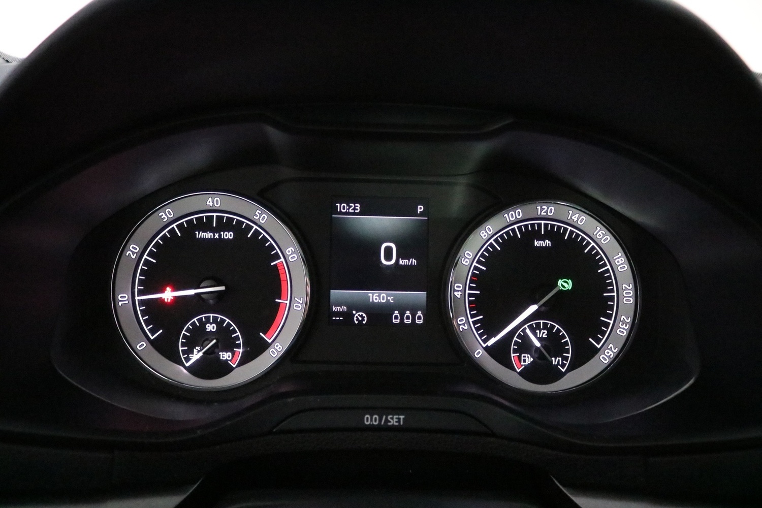Skoda Karoq vaihtoauto