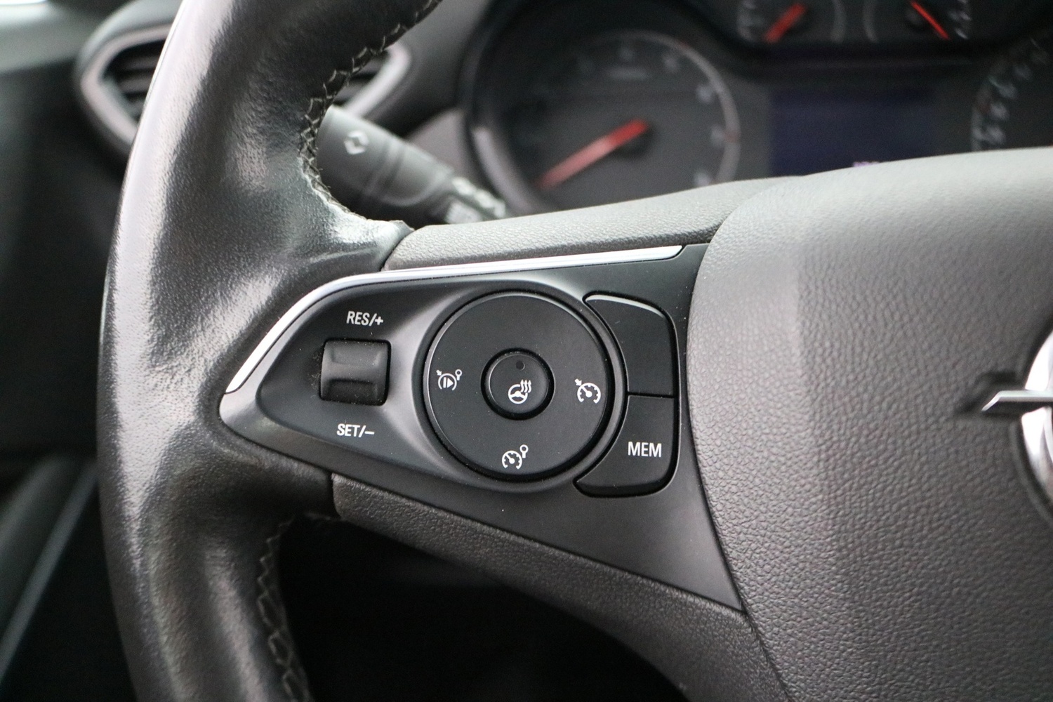 Opel Crossland vaihtoauto