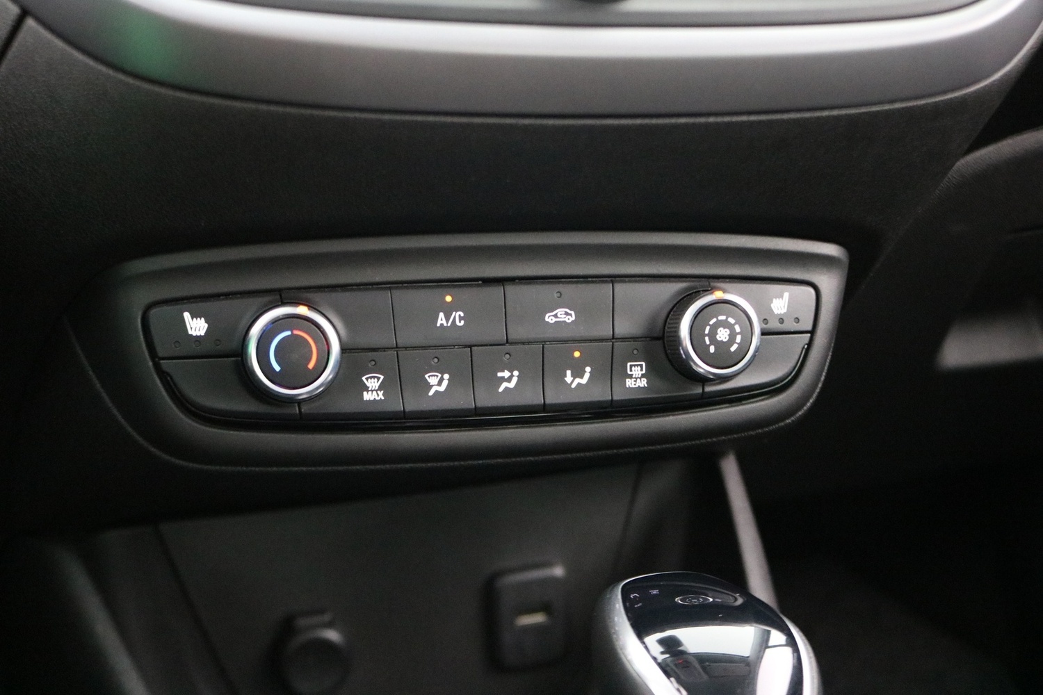 Opel Crossland vaihtoauto