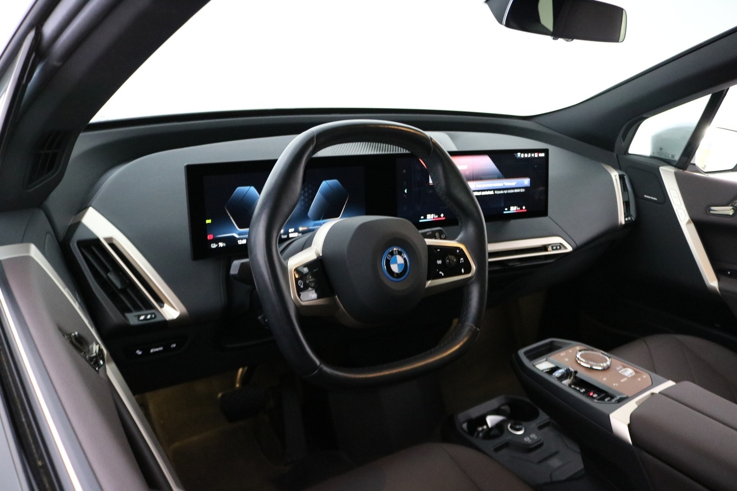 BMW iX vaihtoauto