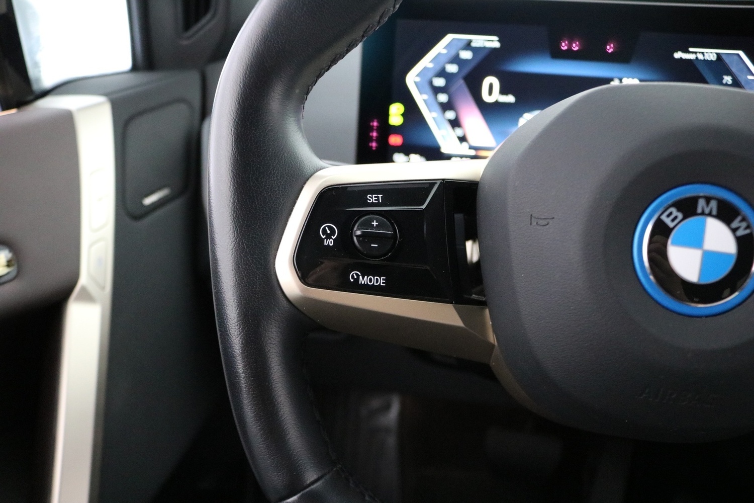 BMW iX vaihtoauto