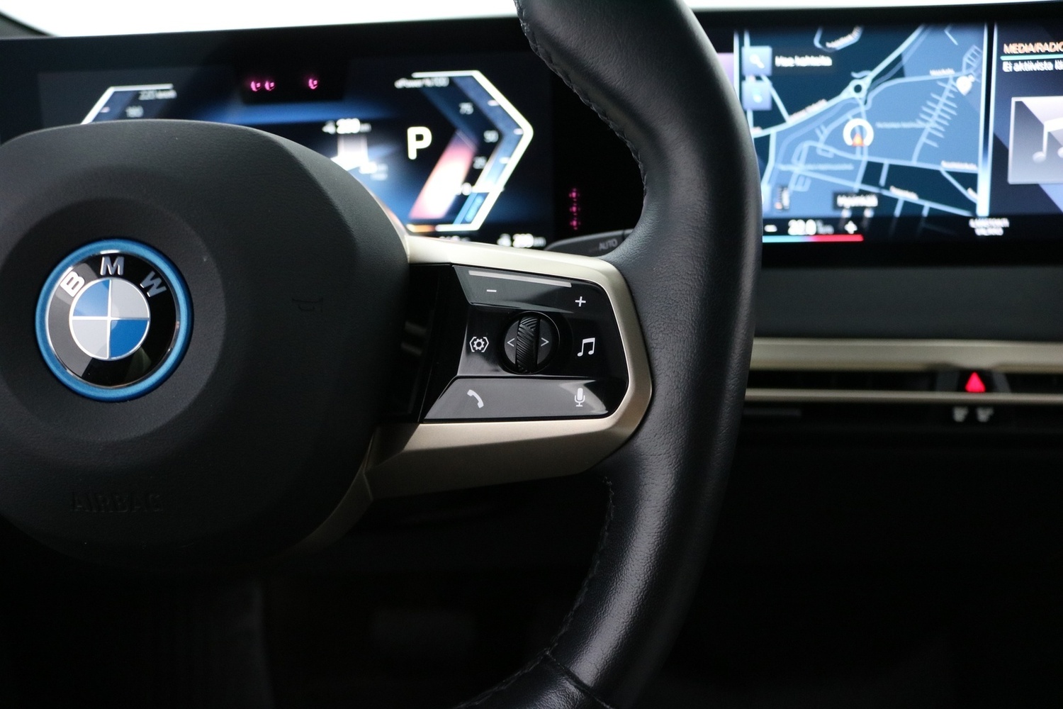 BMW iX vaihtoauto