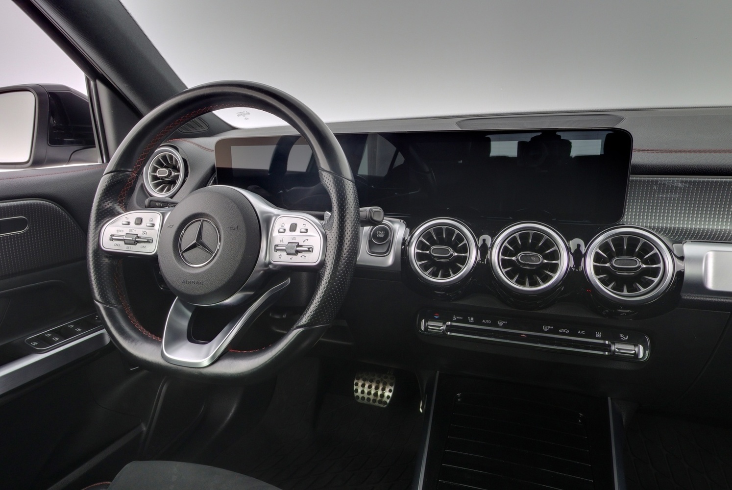 Mercedes-Benz EQB vaihtoauto