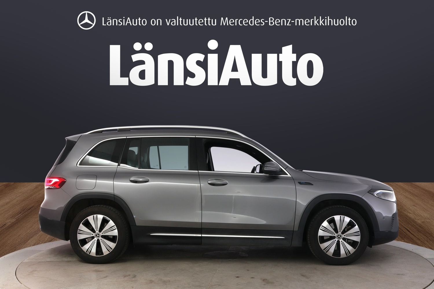 Mercedes-Benz EQB vaihtoauto