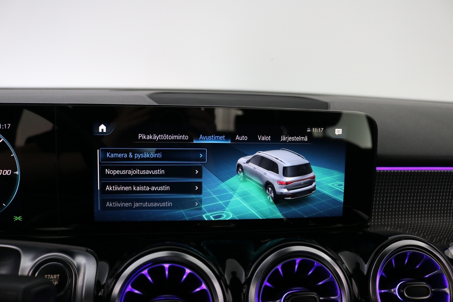 Mercedes-Benz EQB vaihtoauto
