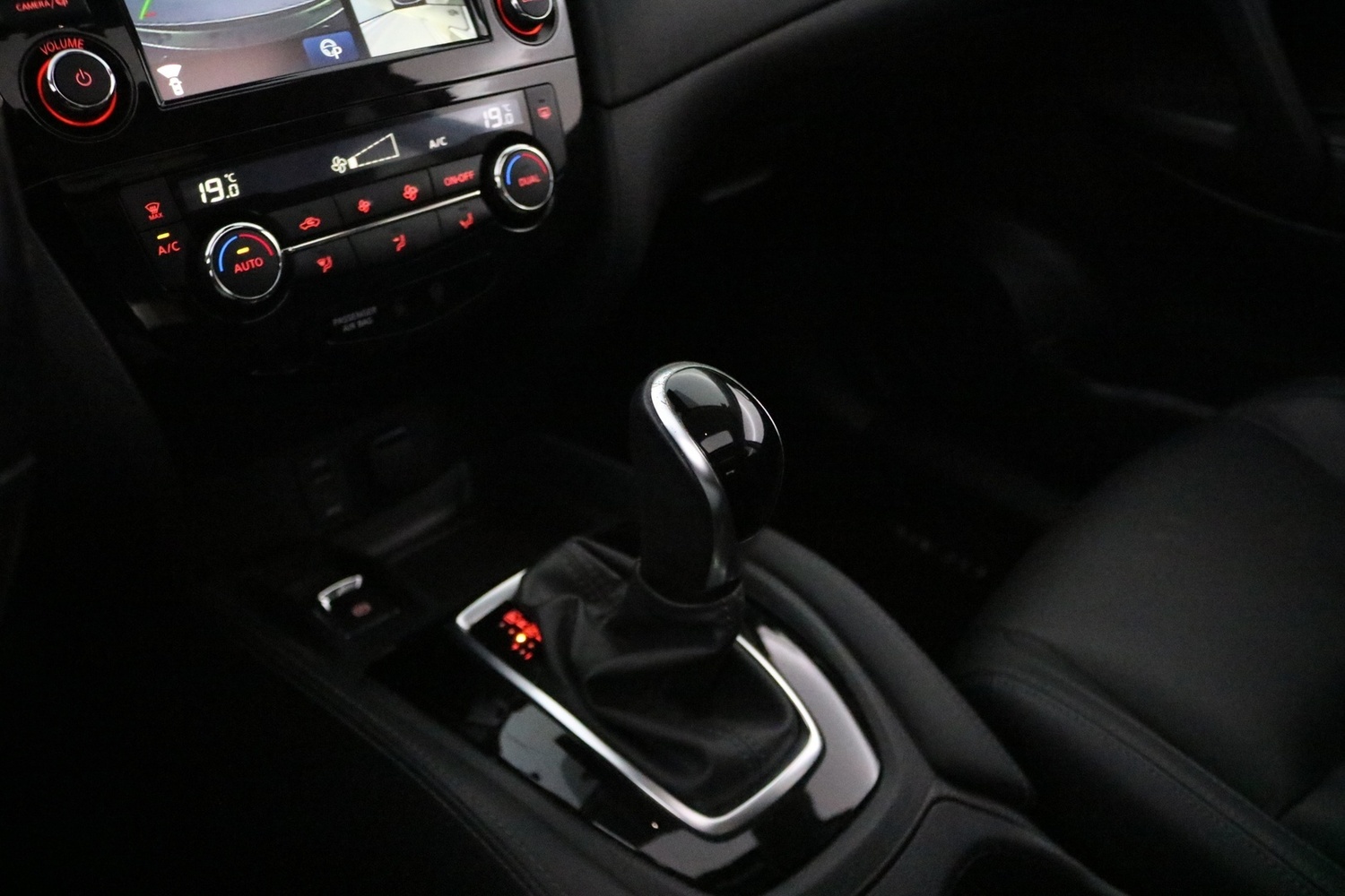 Nissan X-Trail vaihtoauto