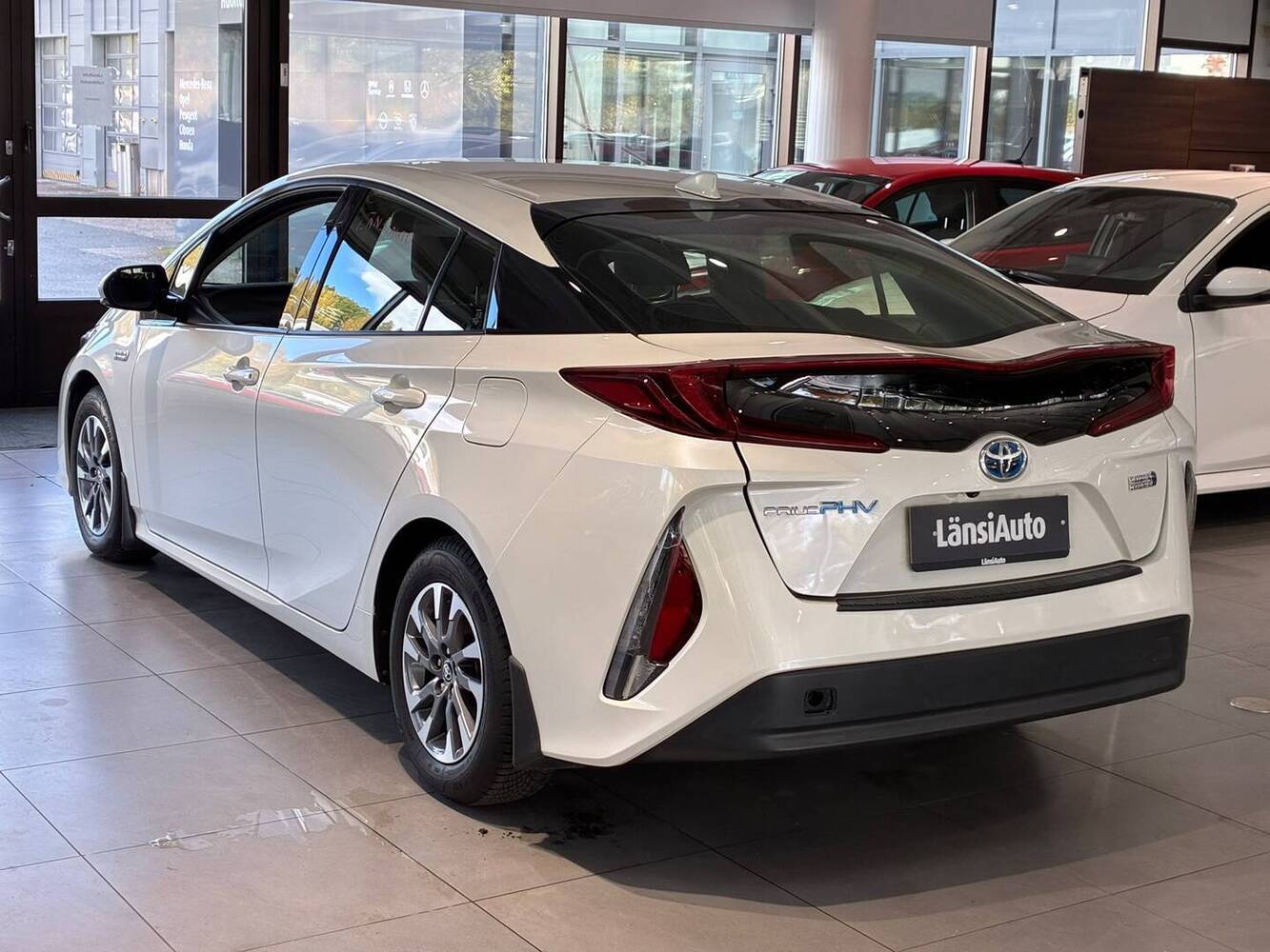 Toyota Prius Plug-in vaihtoauto