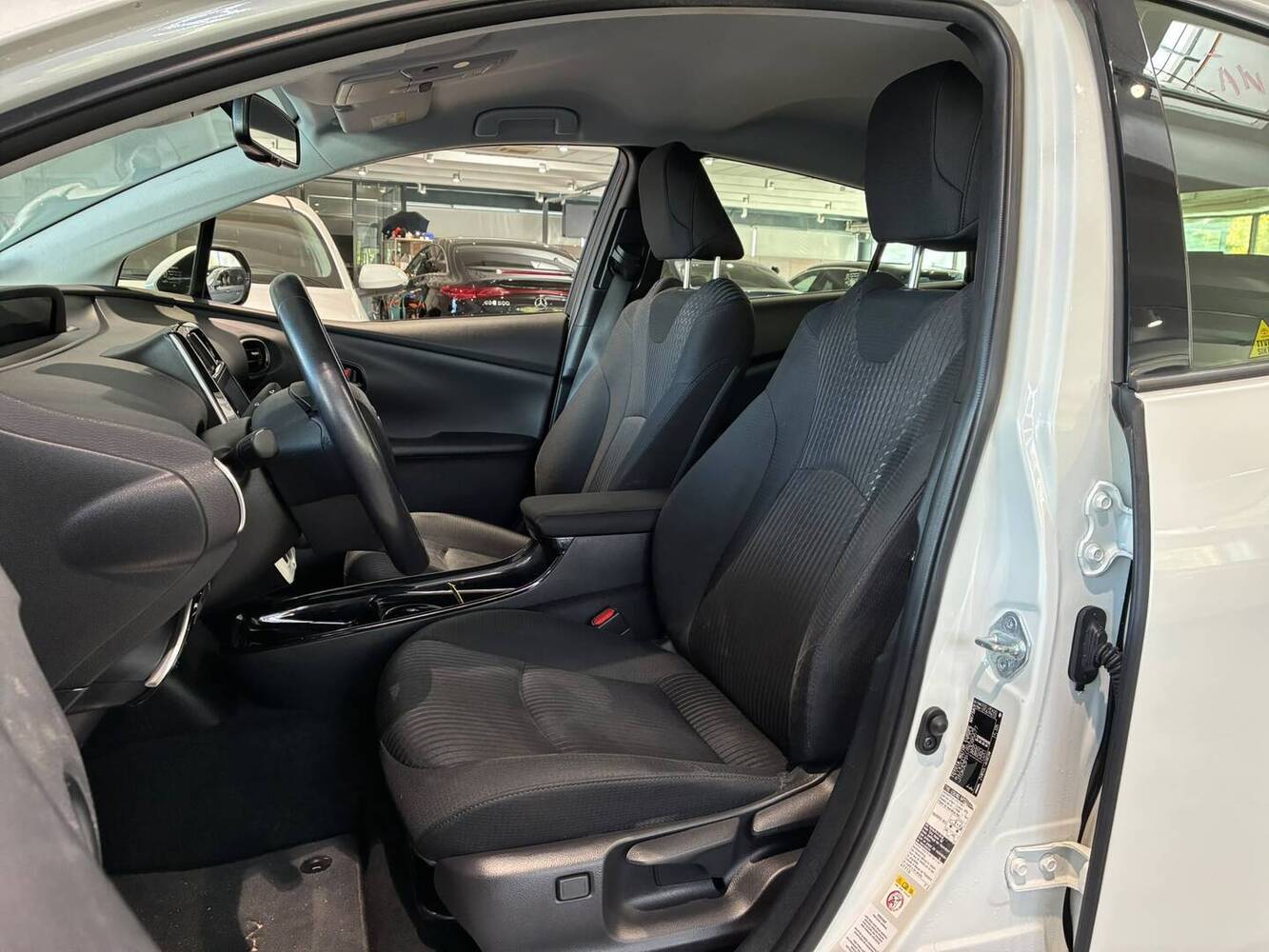 Toyota Prius Plug-in vaihtoauto