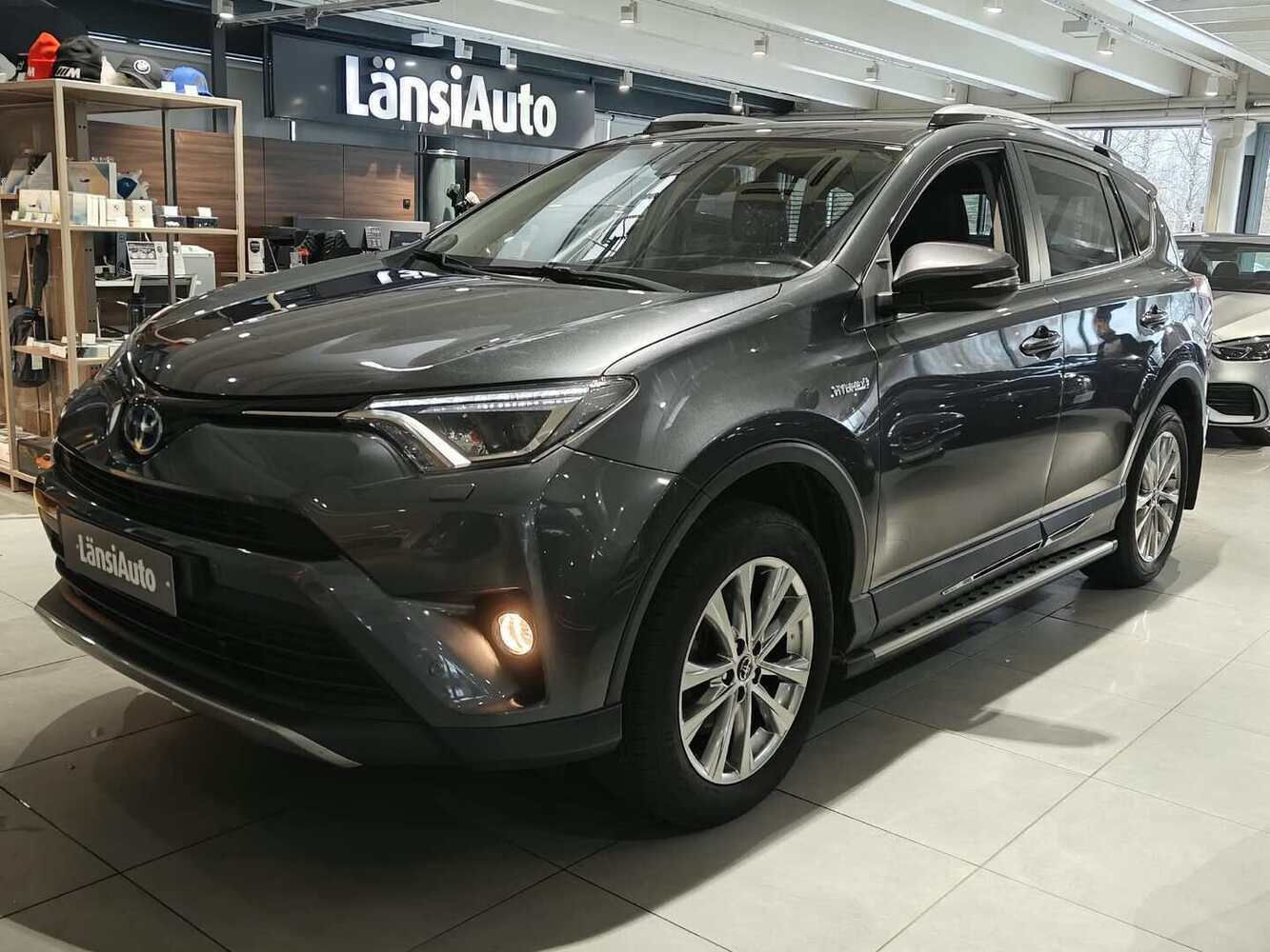 Toyota RAV4 vaihtoauto