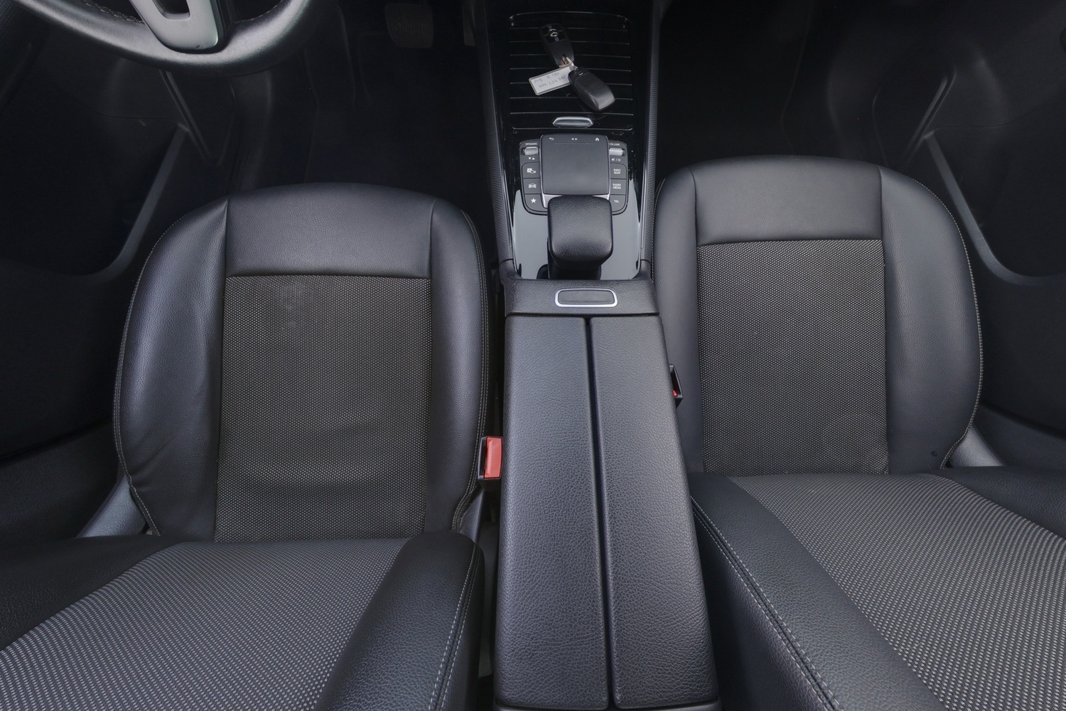 Mercedes-Benz B vaihtoauto