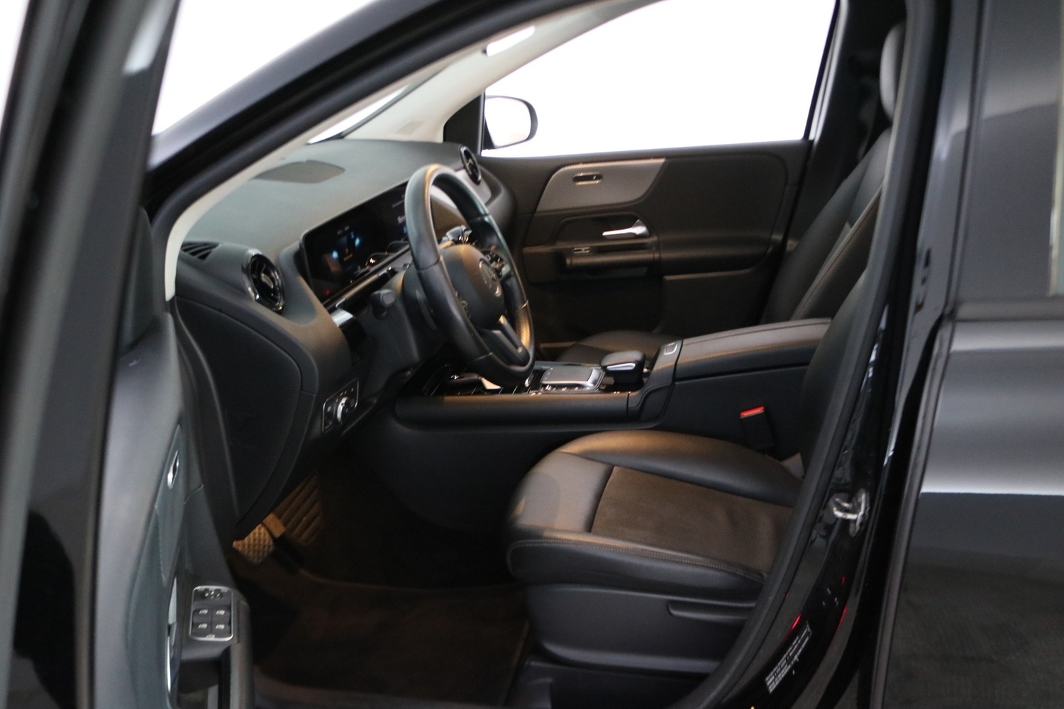 Mercedes-Benz B vaihtoauto