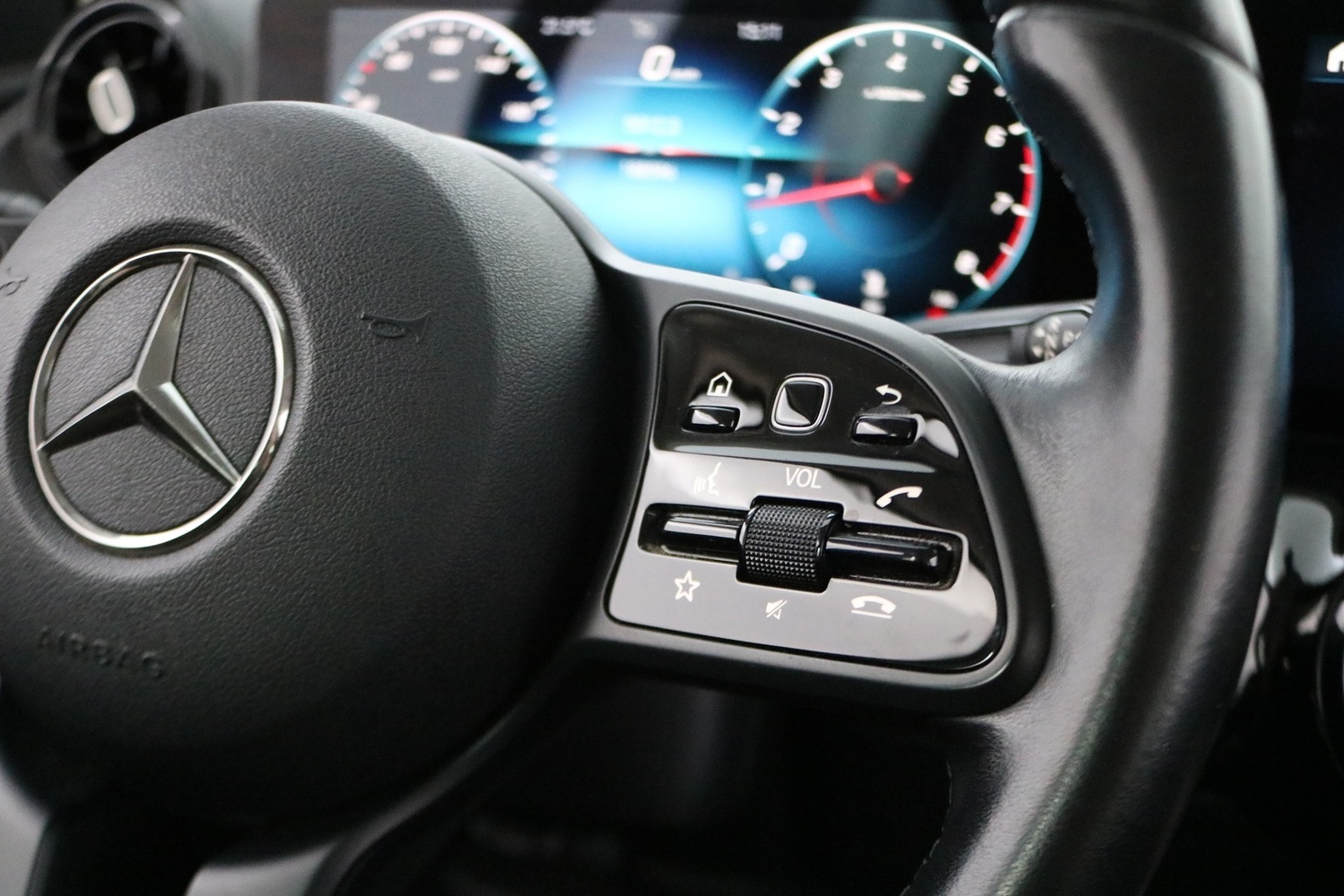 Mercedes-Benz B vaihtoauto