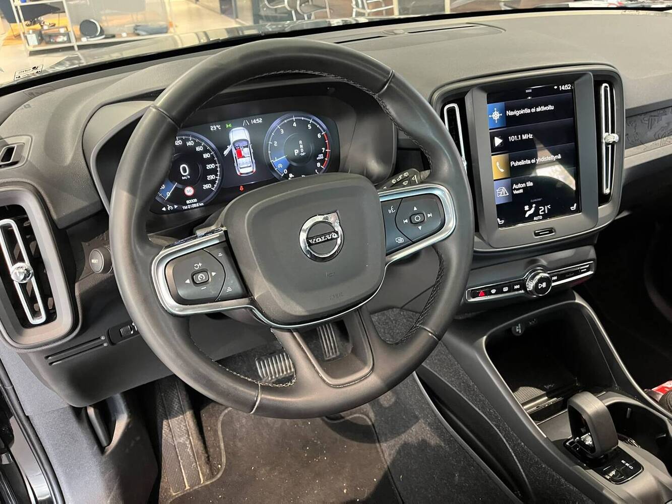 Volvo XC40 vaihtoauto
