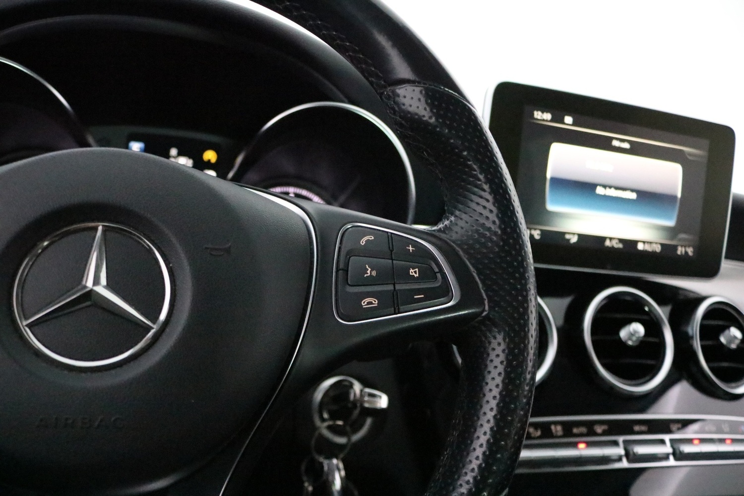 Mercedes-Benz C vaihtoauto