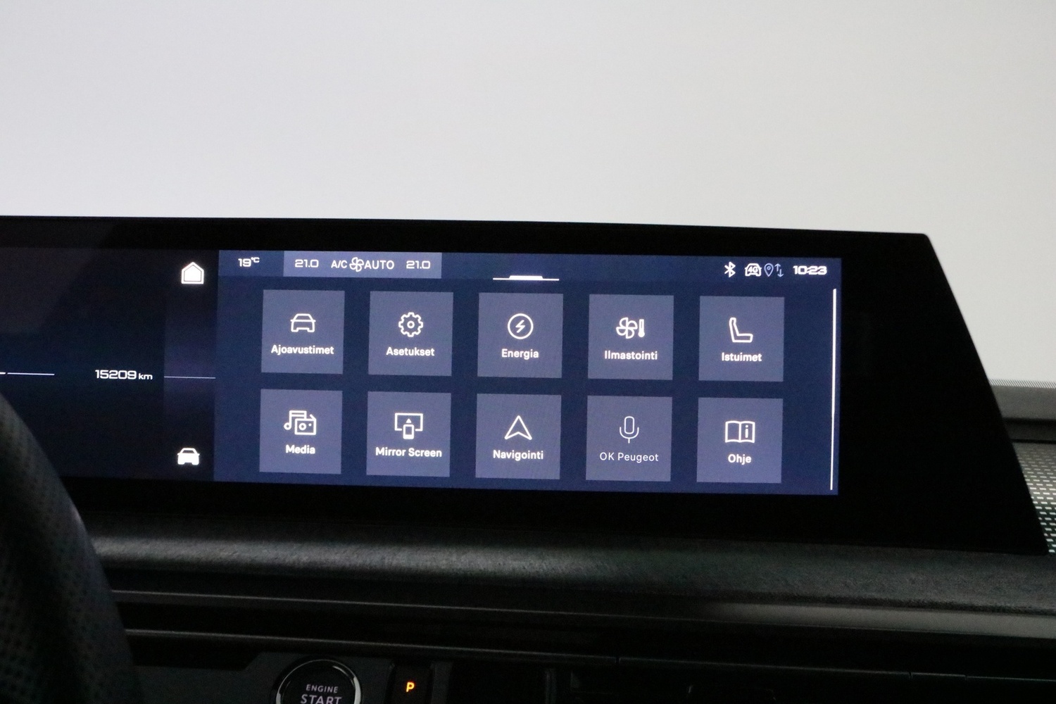 Peugeot E-3008 vaihtoauto