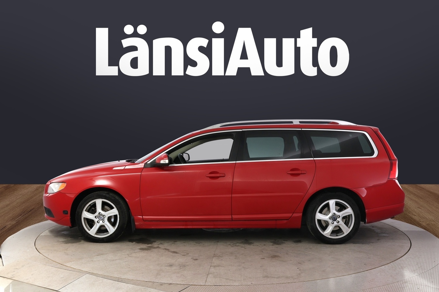 Volvo V70 vaihtoauto