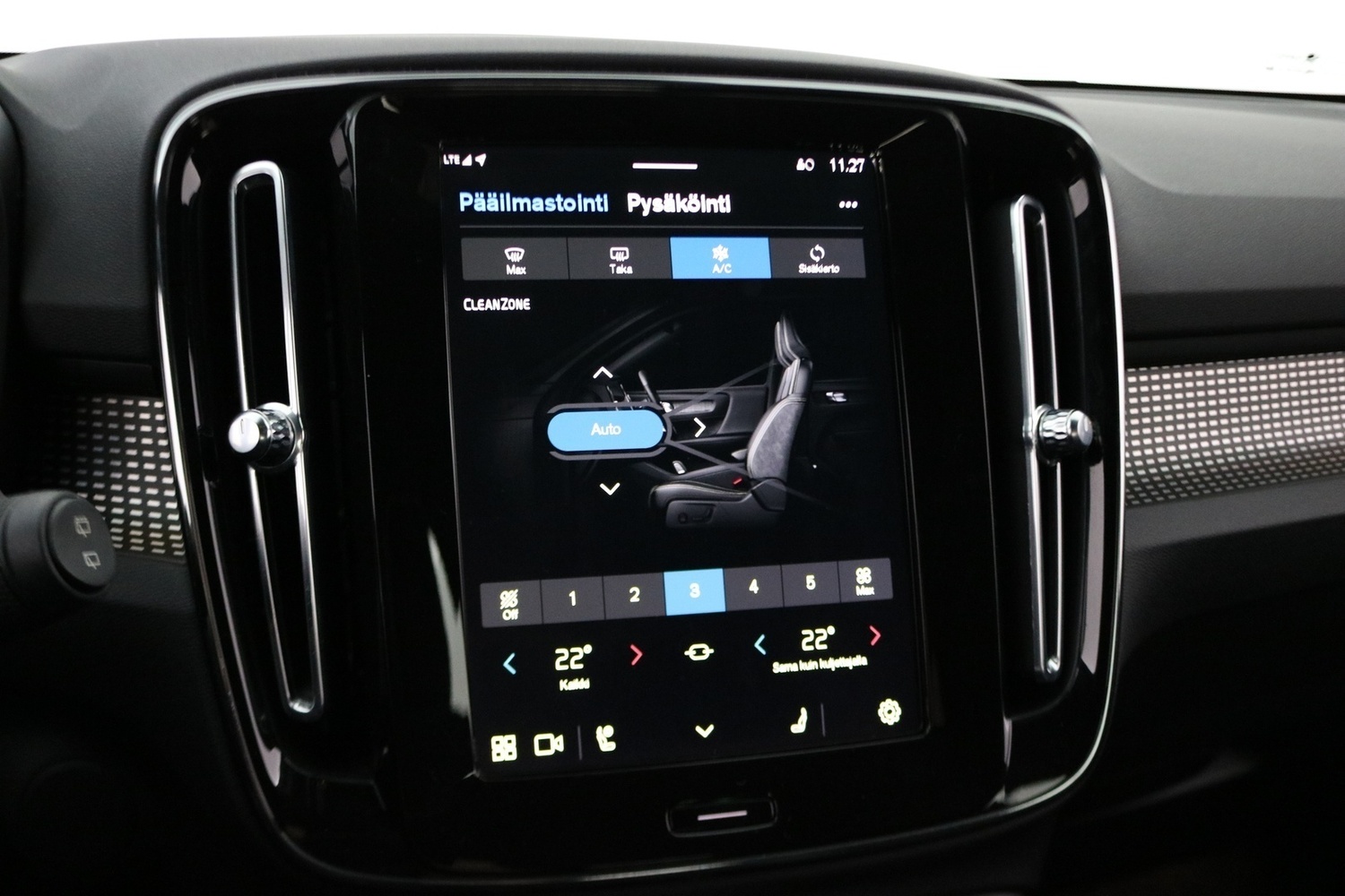 Volvo XC40 vaihtoauto