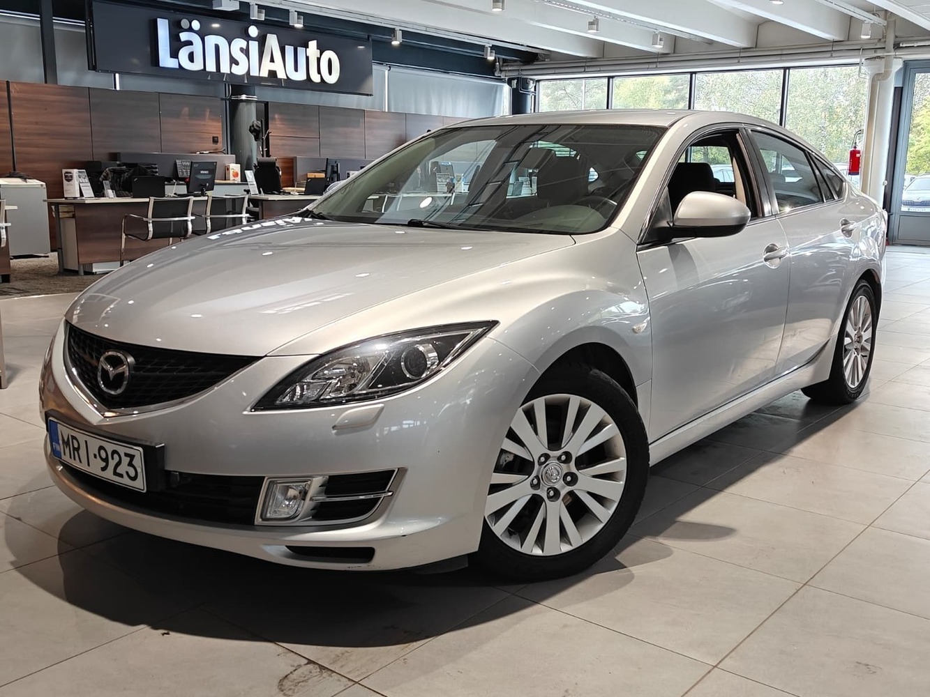 Mazda 6 vaihtoauto