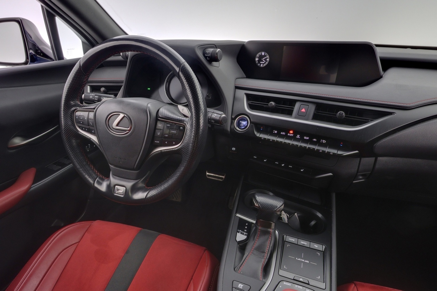 Lexus UX vaihtoauto