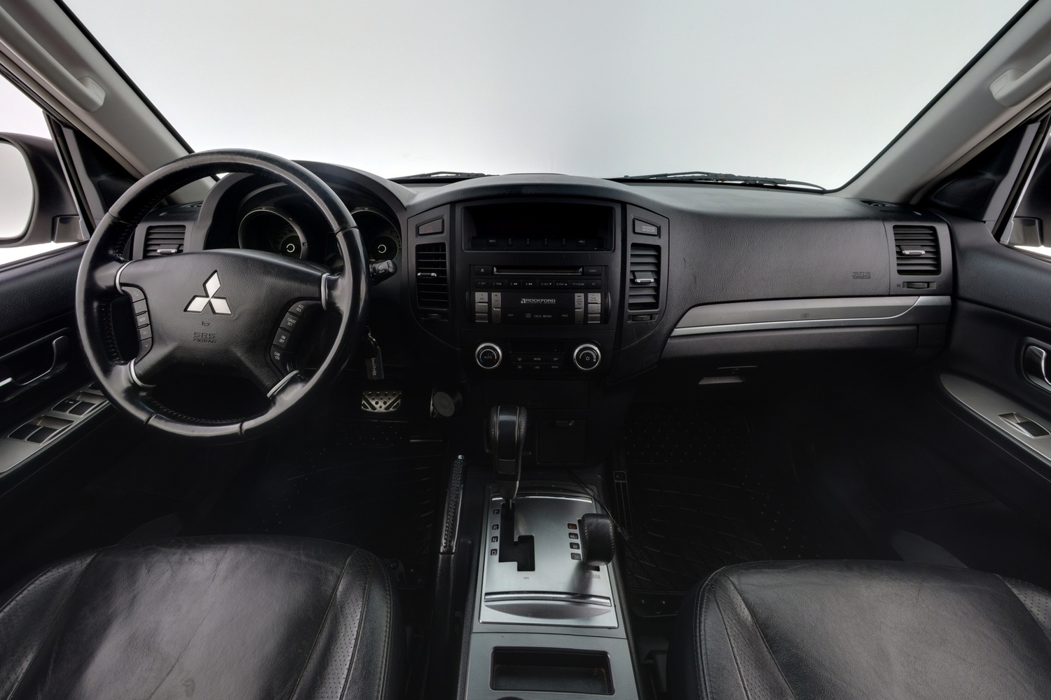 Mitsubishi Pajero vaihtoauto