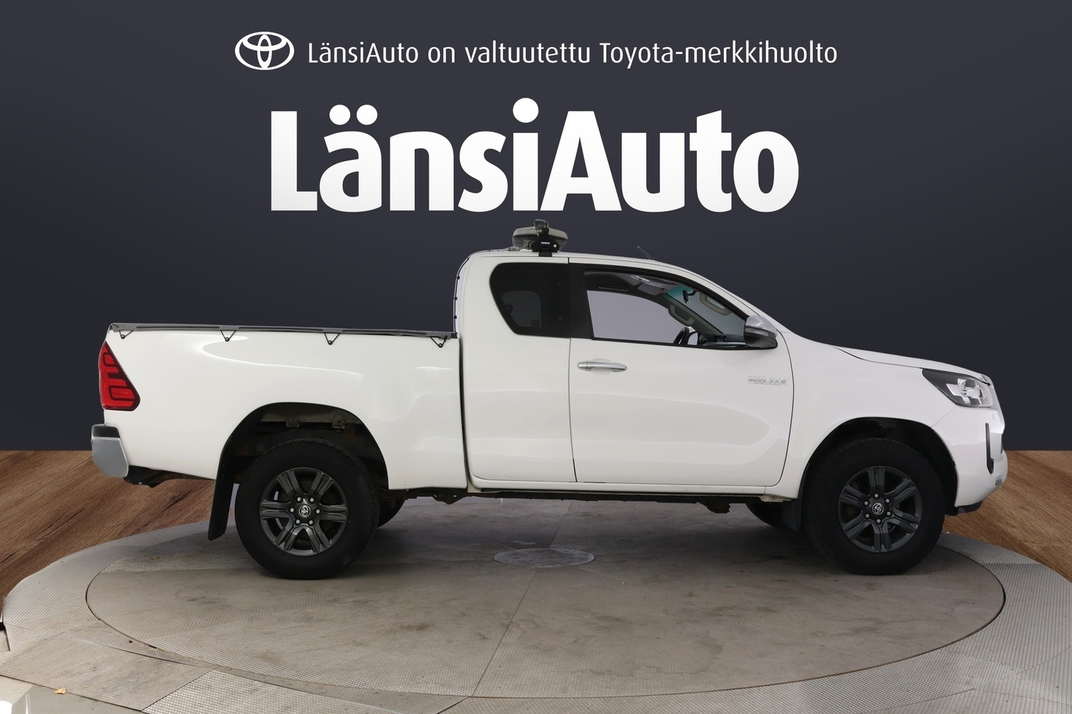 Toyota Hilux vaihtoauto