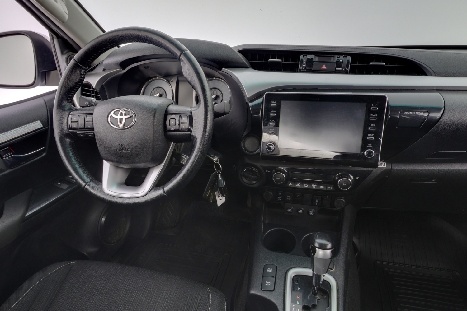 Toyota Hilux vaihtoauto