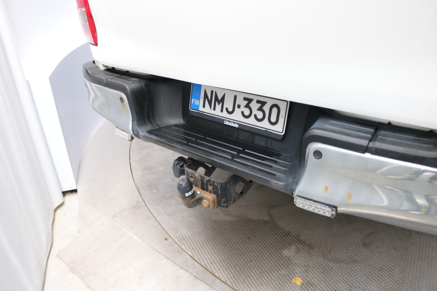 Toyota Hilux vaihtoauto