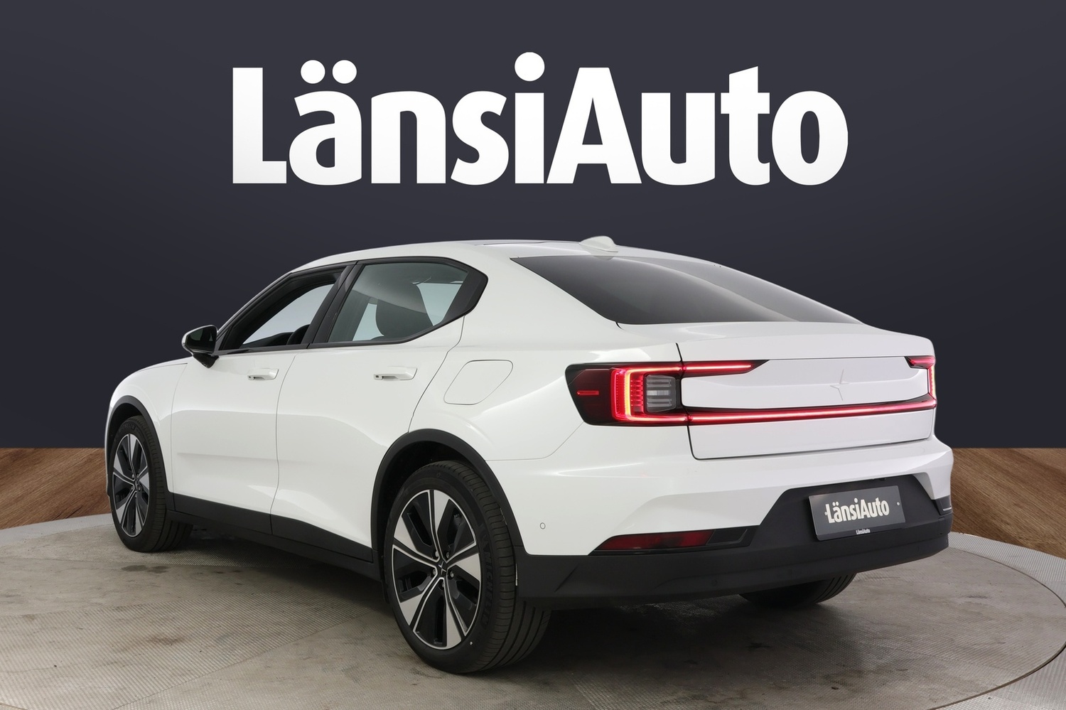 Polestar 2 vaihtoauto