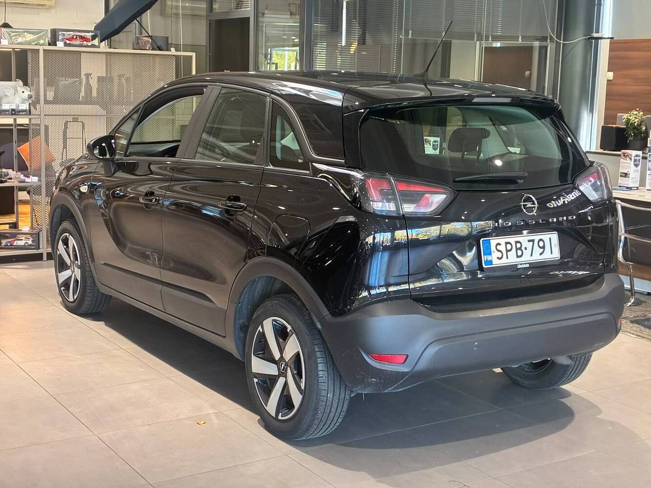 Opel Crossland vaihtoauto