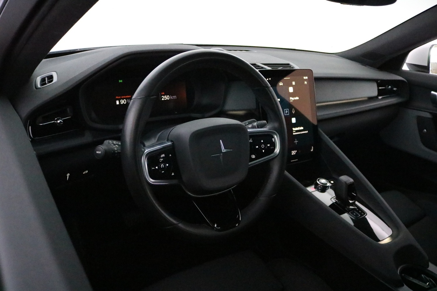 Polestar 2 vaihtoauto