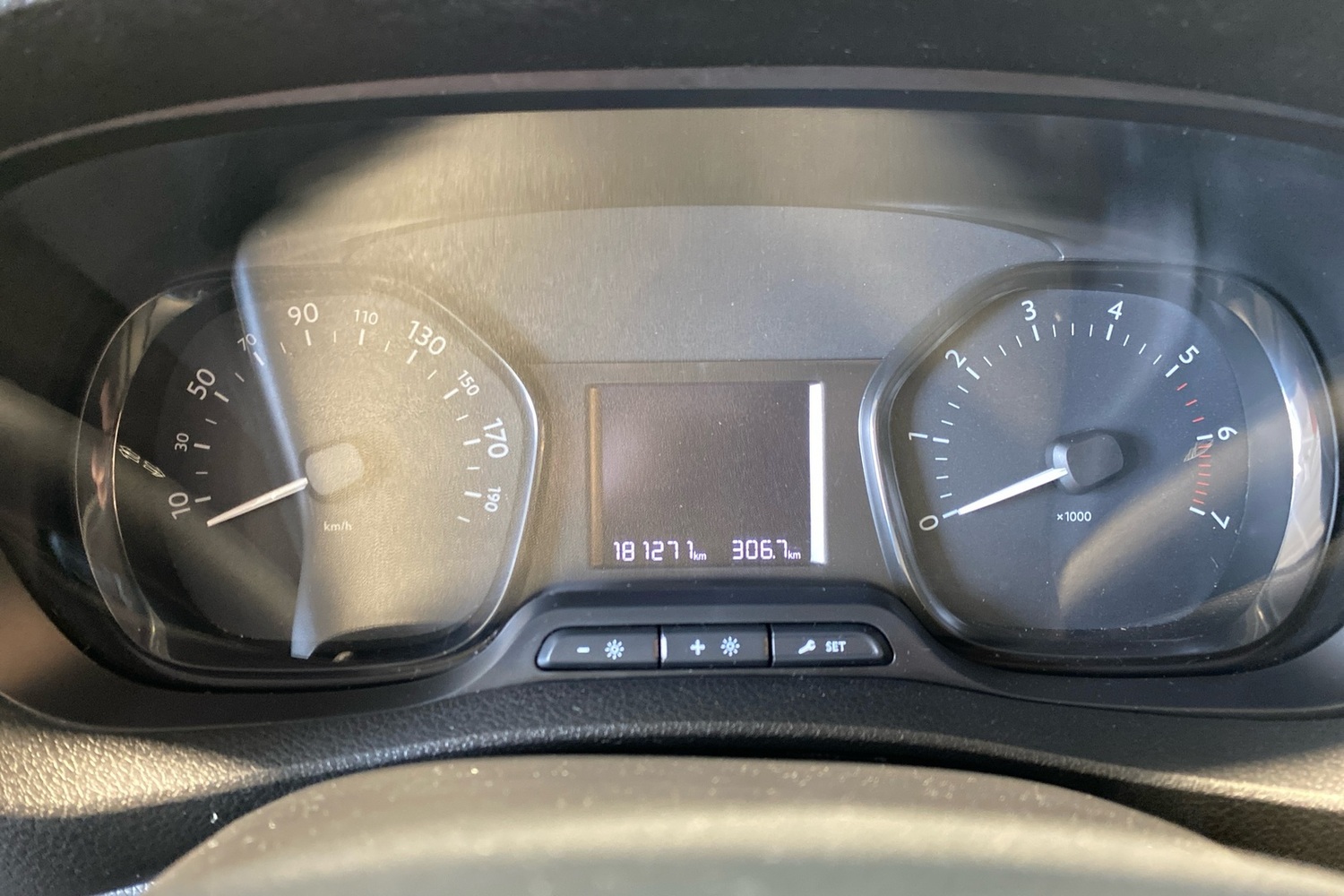 Toyota Proace Verso vaihtoauto