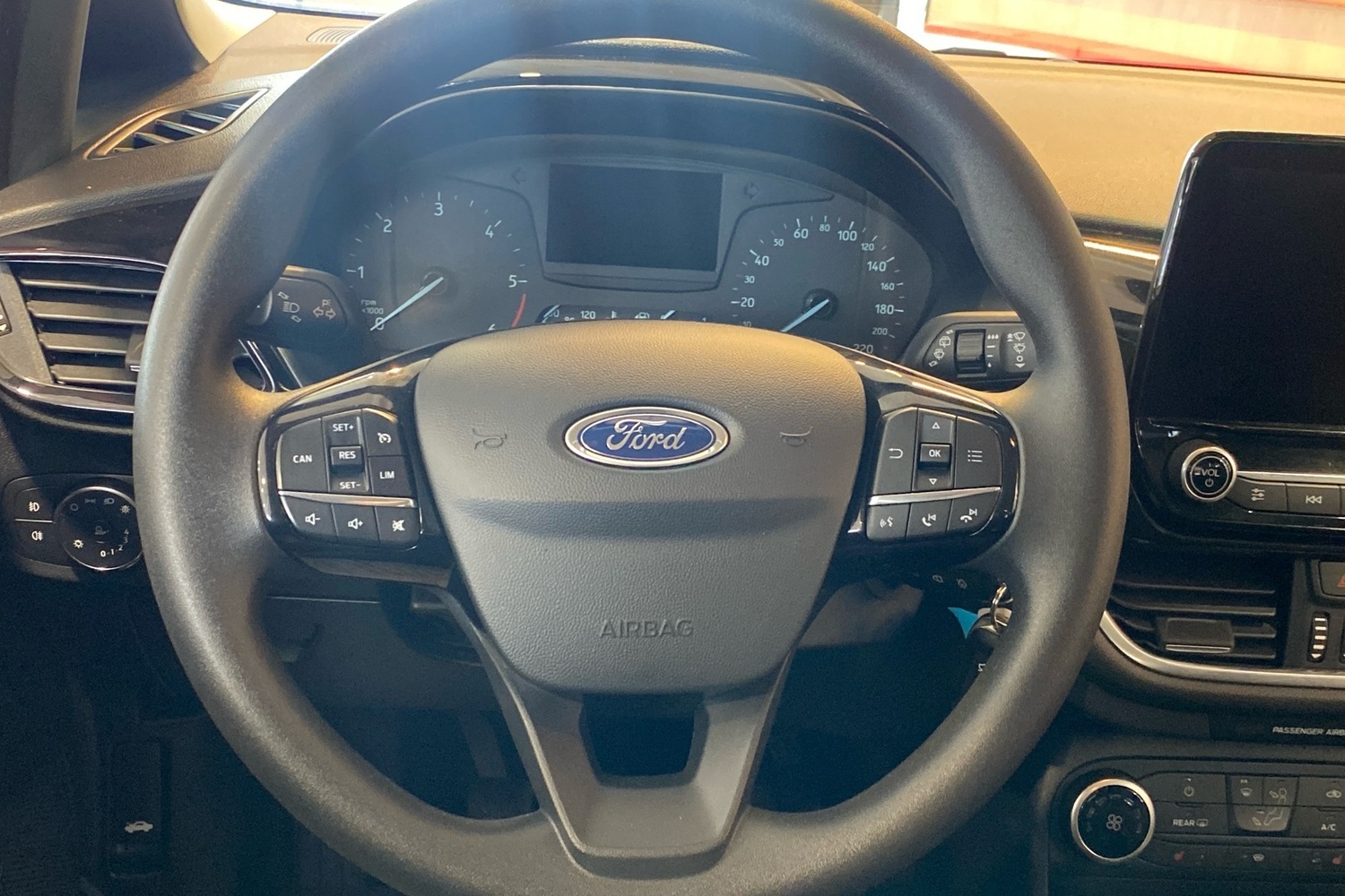 Ford Fiesta Van vaihtoauto