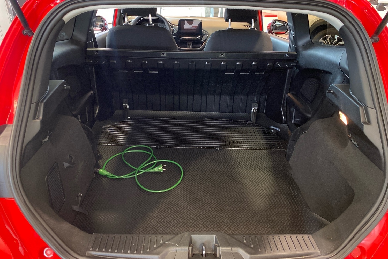 Ford Fiesta Van vaihtoauto