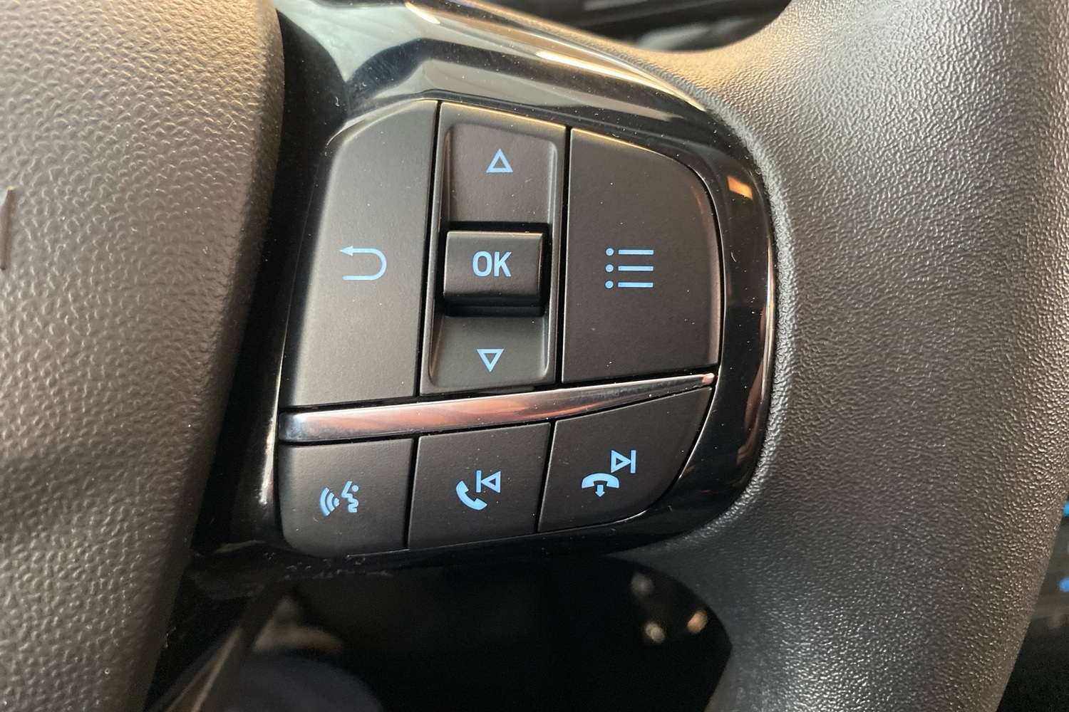 Ford Fiesta Van vaihtoauto