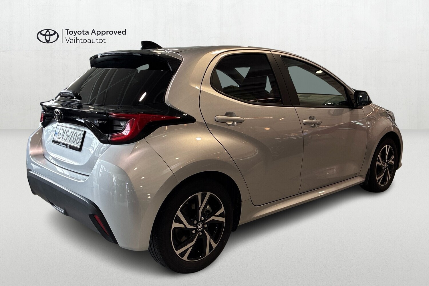 Toyota Yaris vaihtoauto
