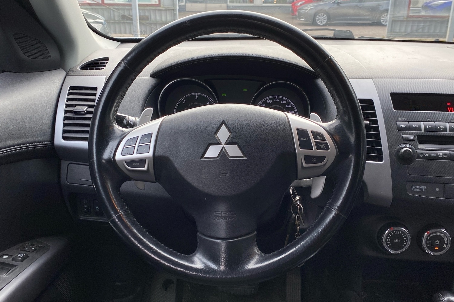 Mitsubishi Outlander vaihtoauto