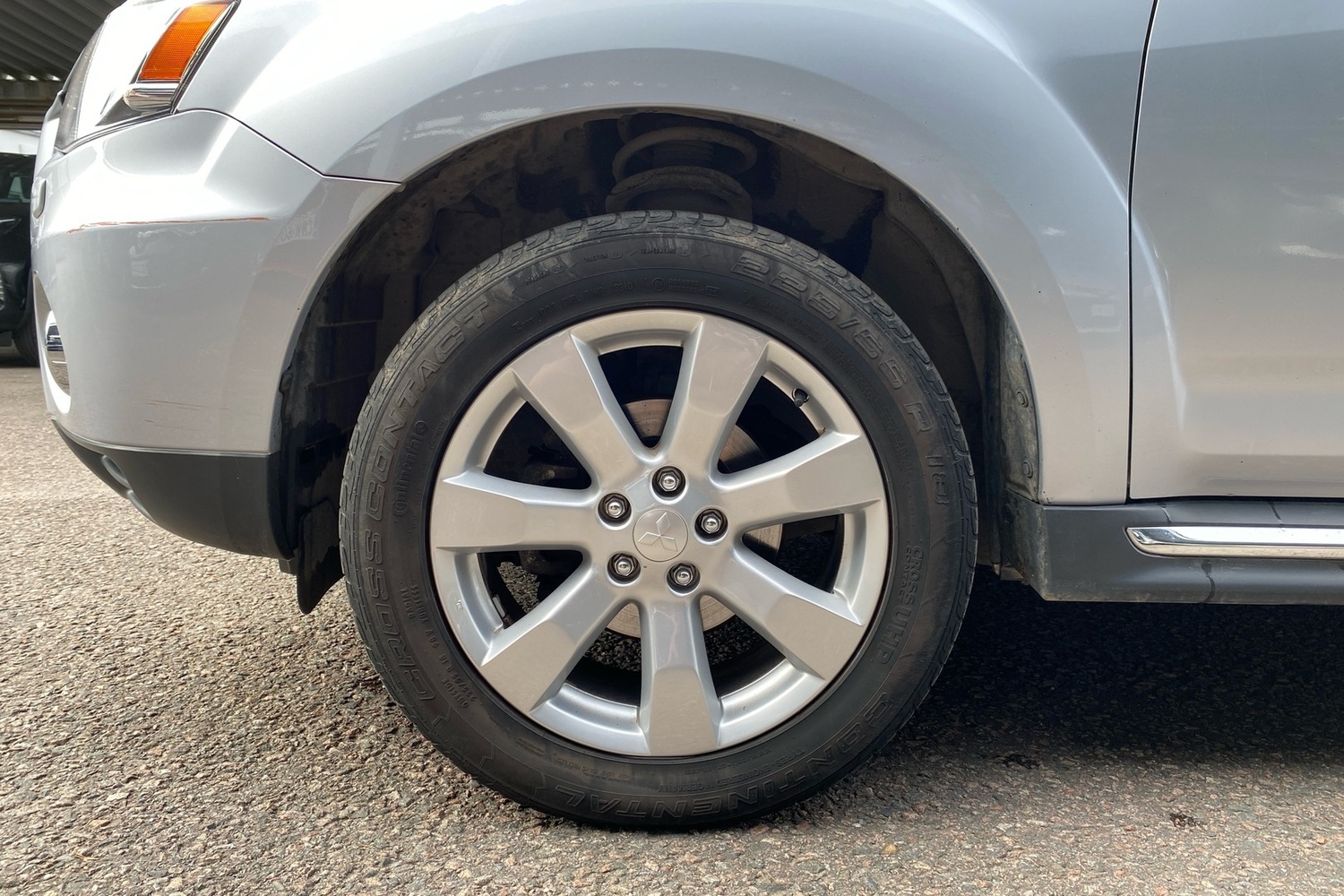 Mitsubishi Outlander vaihtoauto