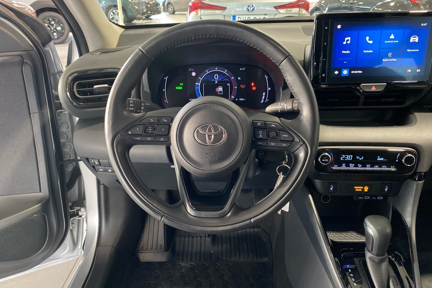 Toyota Yaris vaihtoauto