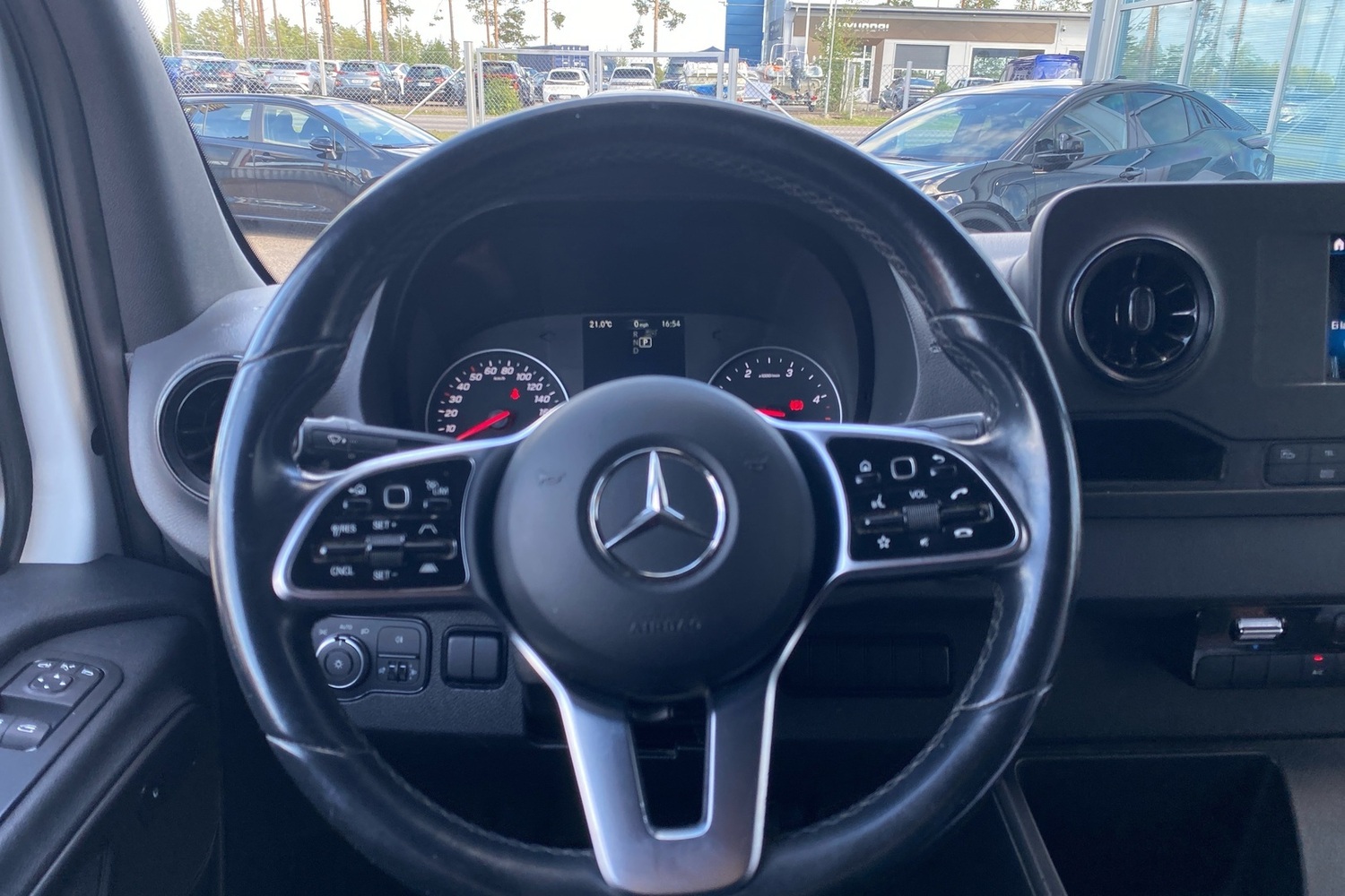 Mercedes-Benz Sprinter vaihtoauto