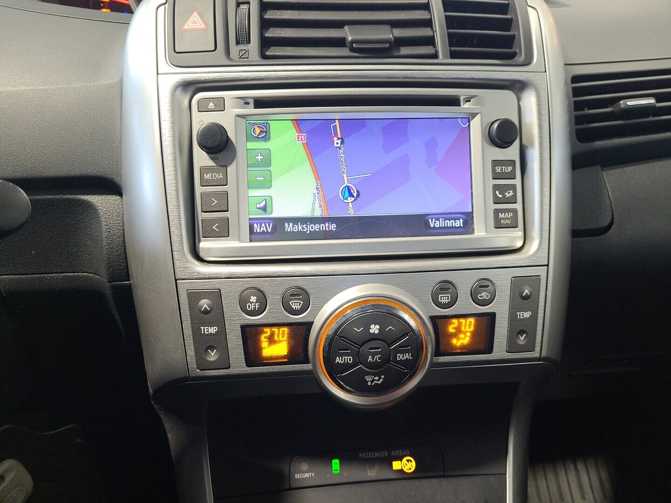 Toyota Verso vaihtoauto