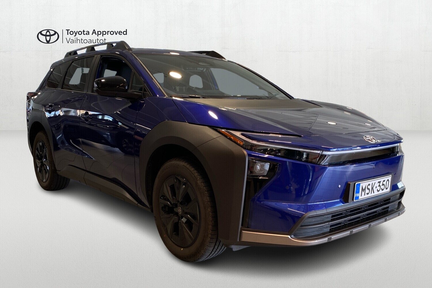 Toyota bZ4X Touring vaihtoauto